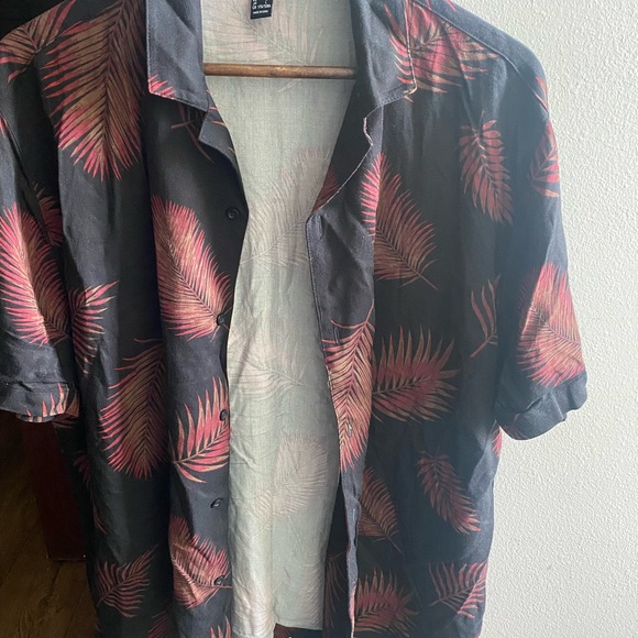 Forever 21 - Picture 1 of 3